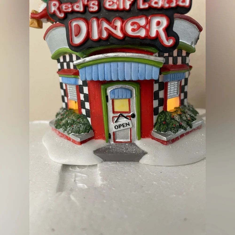 D56 Red's Elf Land Diner North Pole‎